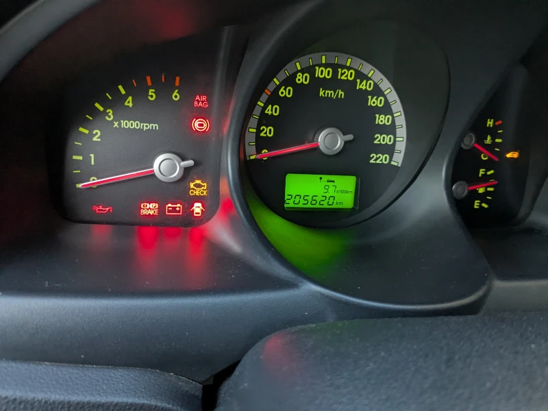 Kia Sportage, снимка 11 - Автомобили и джипове - 52553004