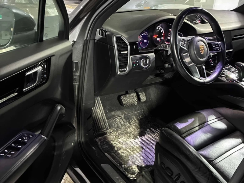 Porsche Cayenne * AWD * ОБДУХВАНЕ* ПАНОРАМА* 360 КАМЕРИ* , снимка 5 - Автомобили и джипове - 53398310