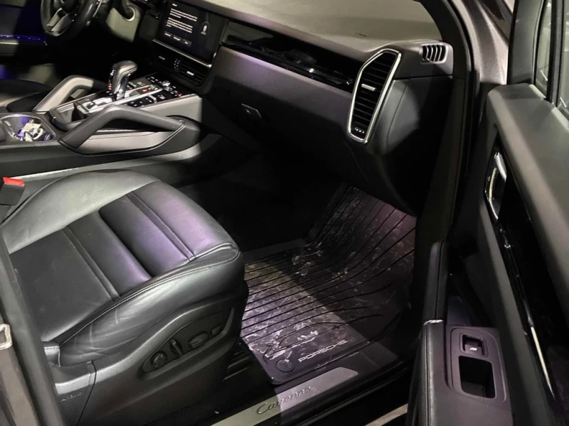 Porsche Cayenne * AWD * ОБДУХВАНЕ* ПАНОРАМА* 360 КАМЕРИ* , снимка 15 - Автомобили и джипове - 53398310