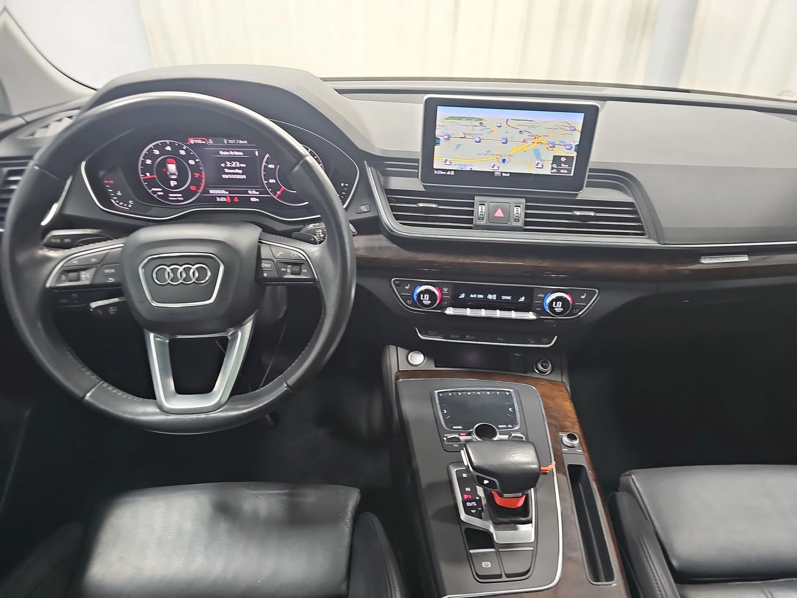 Audi Q5 PREMIUM PLUS 2.0T ПАНО* ДИГ.ТАБЛО* ОБДУХ* ЩОРИ*  - изображение 8