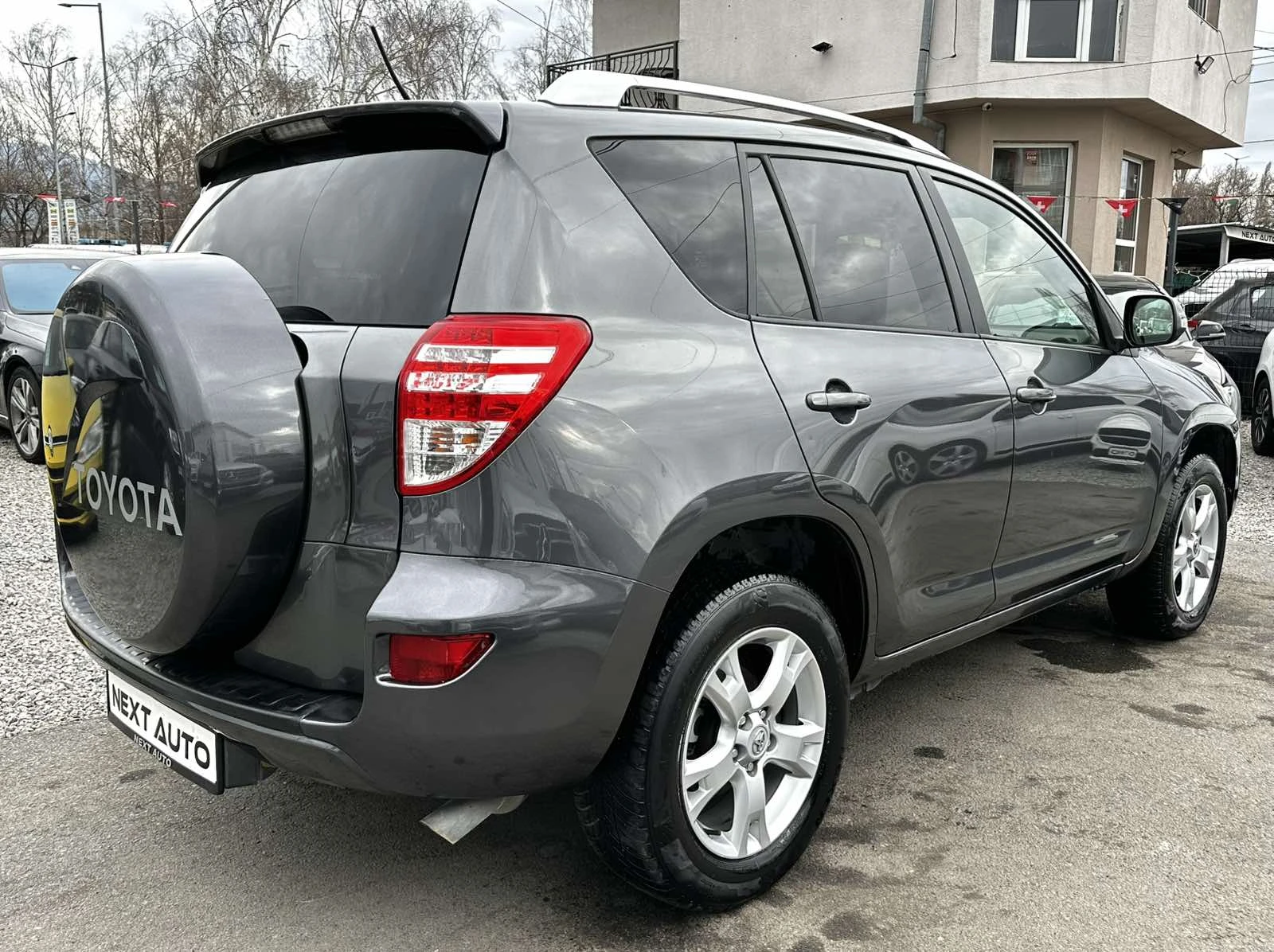 Toyota Rav4 2.2D-4D 150HP AWD EURO5A, снимка 5 - Автомобили и джипове - 53905380