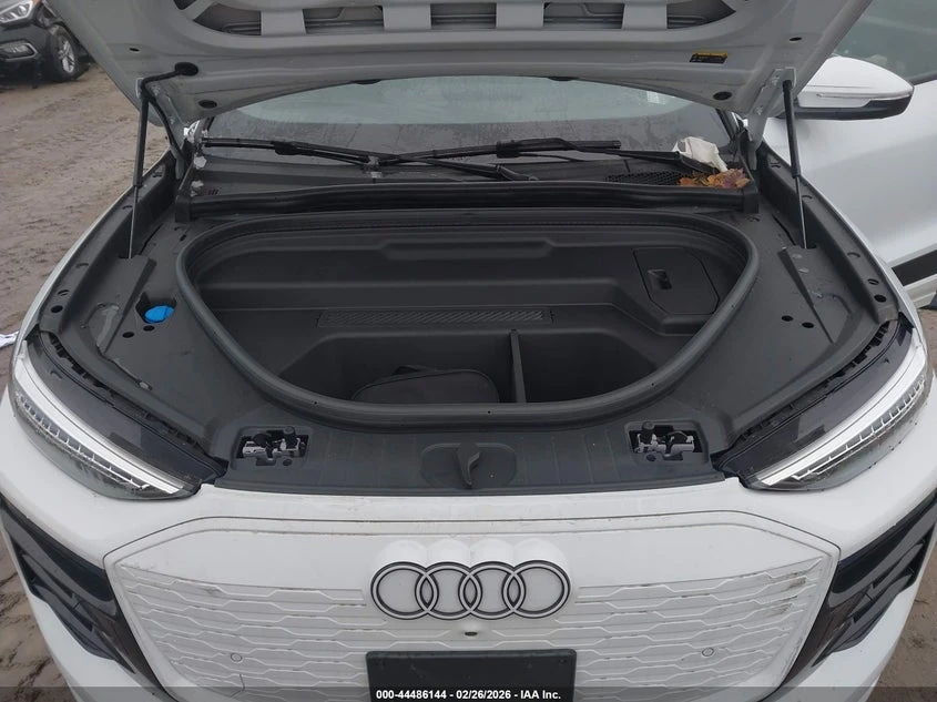 Audi Q6 E-Tron Premium Plus Quattro, снимка 10 - Автомобили и джипове - 54874809