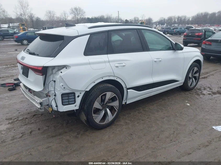 Audi Q6 E-Tron Premium Plus Quattro, снимка 4 - Автомобили и джипове - 54874809
