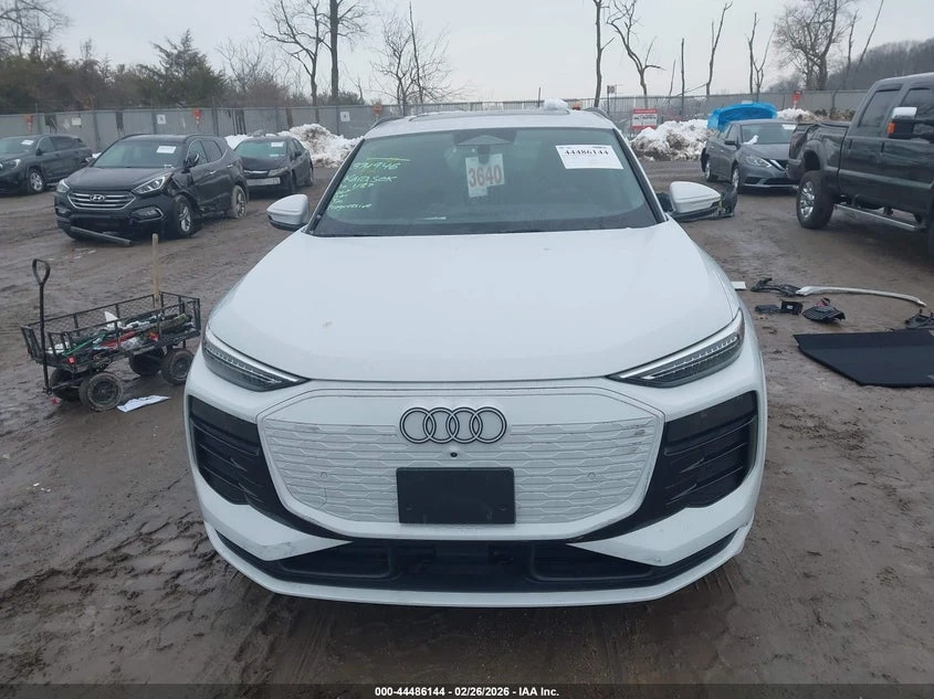 Audi Q6 E-Tron Premium Plus Quattro, снимка 13 - Автомобили и джипове - 54874809