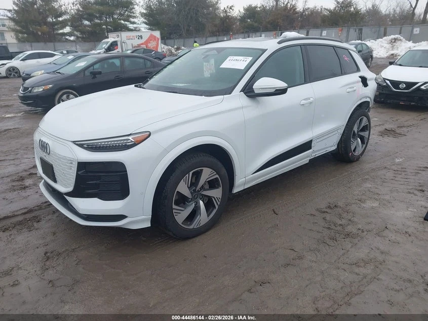 Audi Q6 E-Tron Premium Plus Quattro, снимка 2 - Автомобили и джипове - 54874809