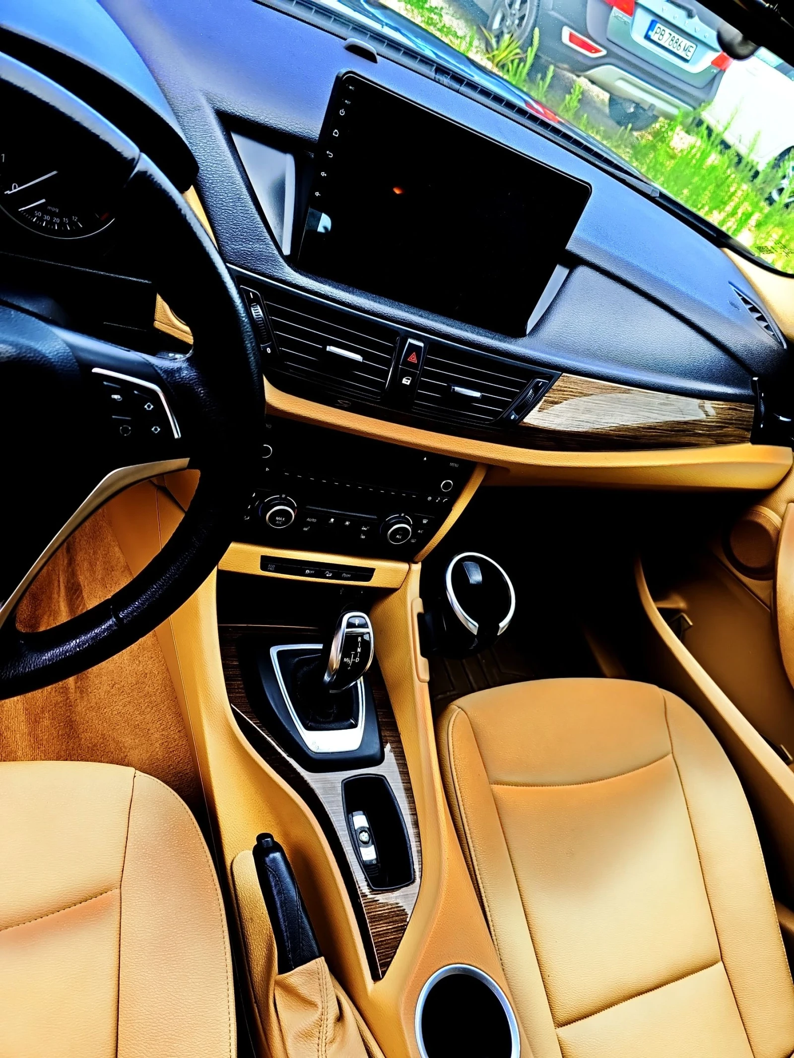 BMW X1 2.0Т 245ps, снимка 8 - Автомобили и джипове - 55148629