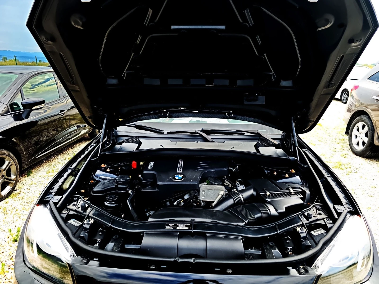 BMW X1 2.0Т 245ps, снимка 16 - Автомобили и джипове - 55148629