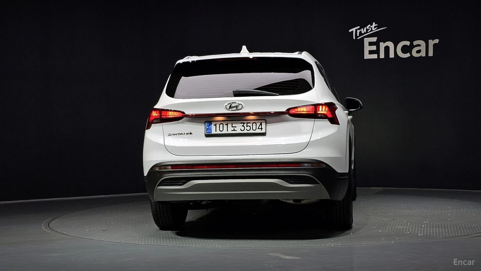 Hyundai Santa fe Premium* 2.2D* ПОДГРЕВ* ОБДУХВАНЕ* КАМЕРА* , снимка 4 - Автомобили и джипове - 55504332