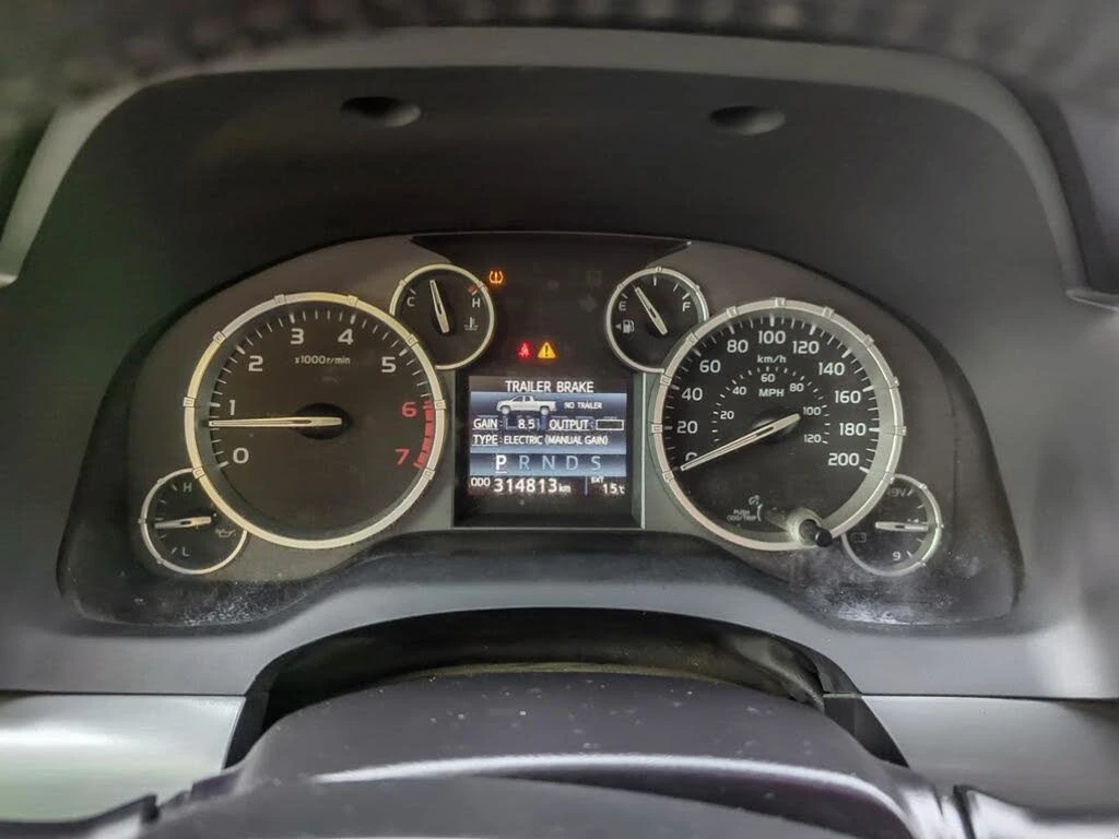 Toyota Tundra PLATINUM* CREWMAX* 5.7* V8* ОБДУХВАНЕ* КРАЙНА ЦЕНА, снимка 12 - Автомобили и джипове - 55530376