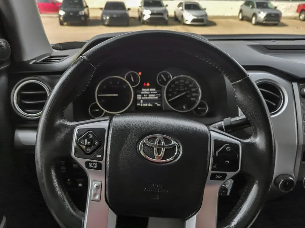 Toyota Tundra PLATINUM* CREWMAX* 5.7* V8* ОБДУХВАНЕ* КРАЙНА ЦЕНА, снимка 11 - Автомобили и джипове - 55530376