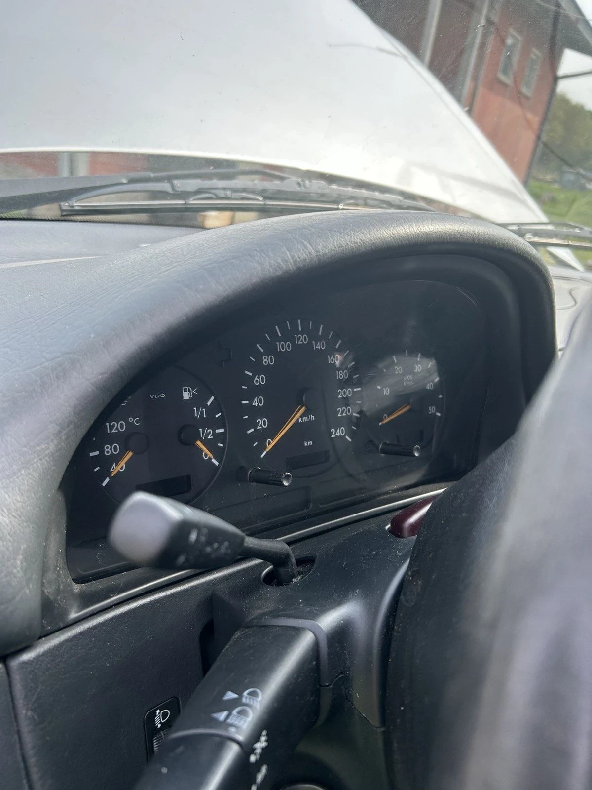 Mercedes-Benz ML 270, снимка 8 - Автомобили и джипове - 55837897