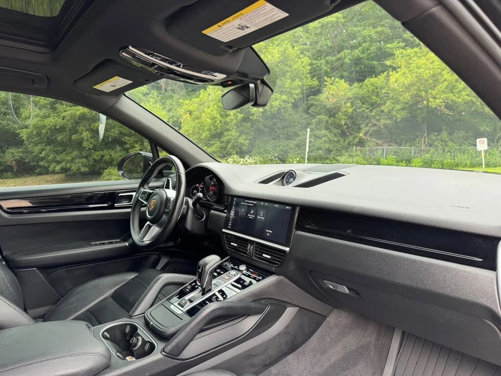 Porsche Cayenne 3.0T* CHRONO* DISTRONIC* 360* ОБДУХ* КРАЙНА ЦЕНА, снимка 7 - Автомобили и джипове - 56004941