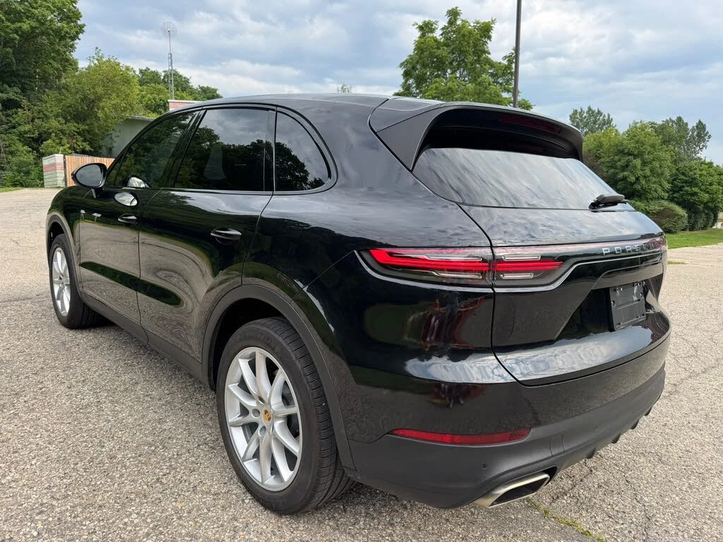 Porsche Cayenne 3.0T* CHRONO* DISTRONIC* 360* ОБДУХ* КРАЙНА ЦЕНА, снимка 6 - Автомобили и джипове - 56004941