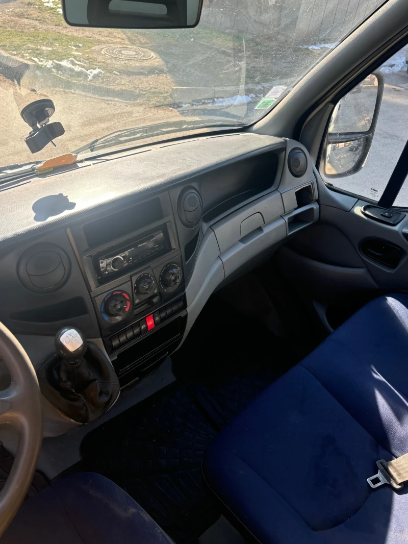 Iveco Daily, снимка 9 - Бусове и автобуси - 49274882