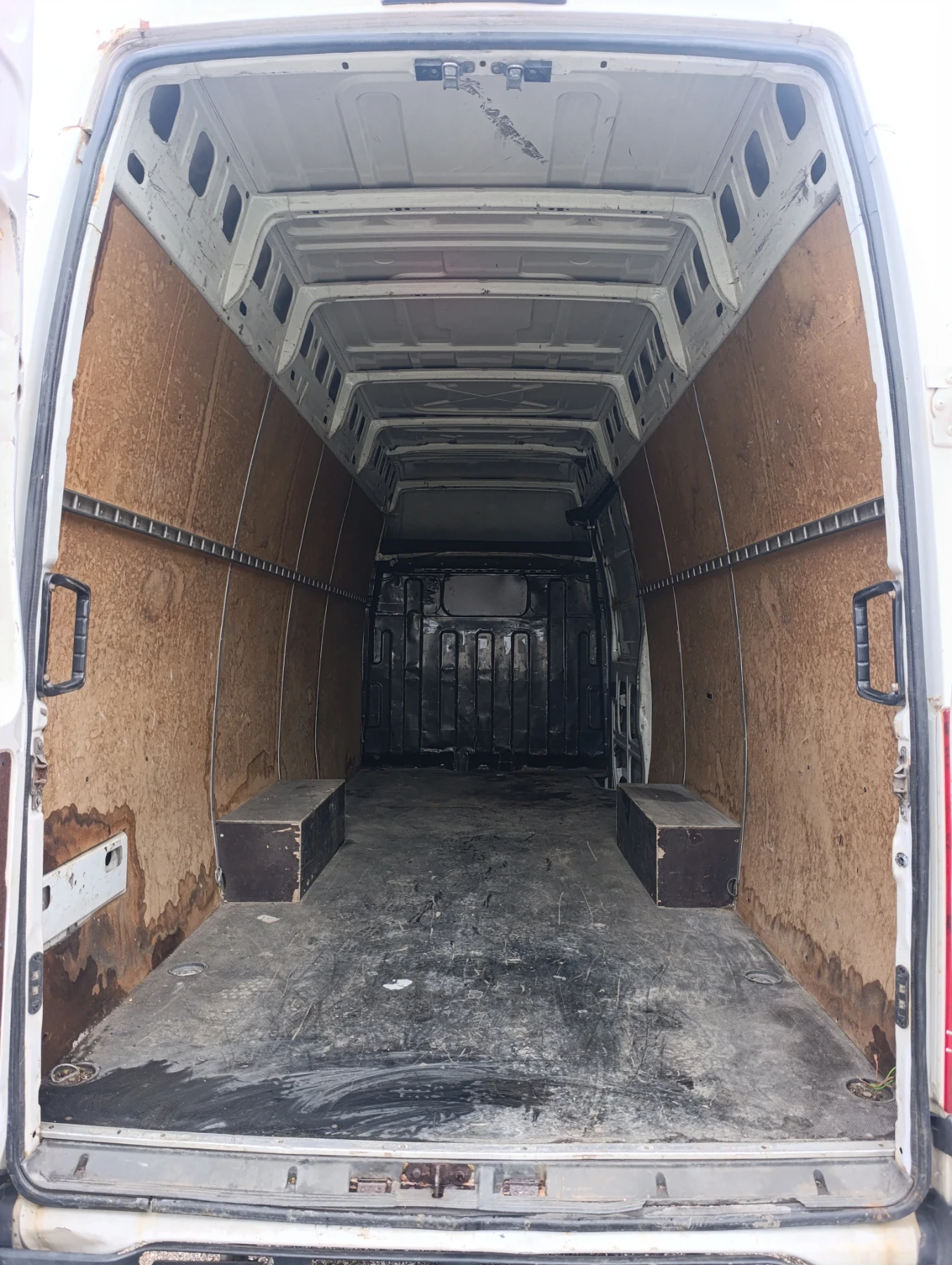 Iveco 35S18, снимка 16 - Бусове и автобуси - 54242215