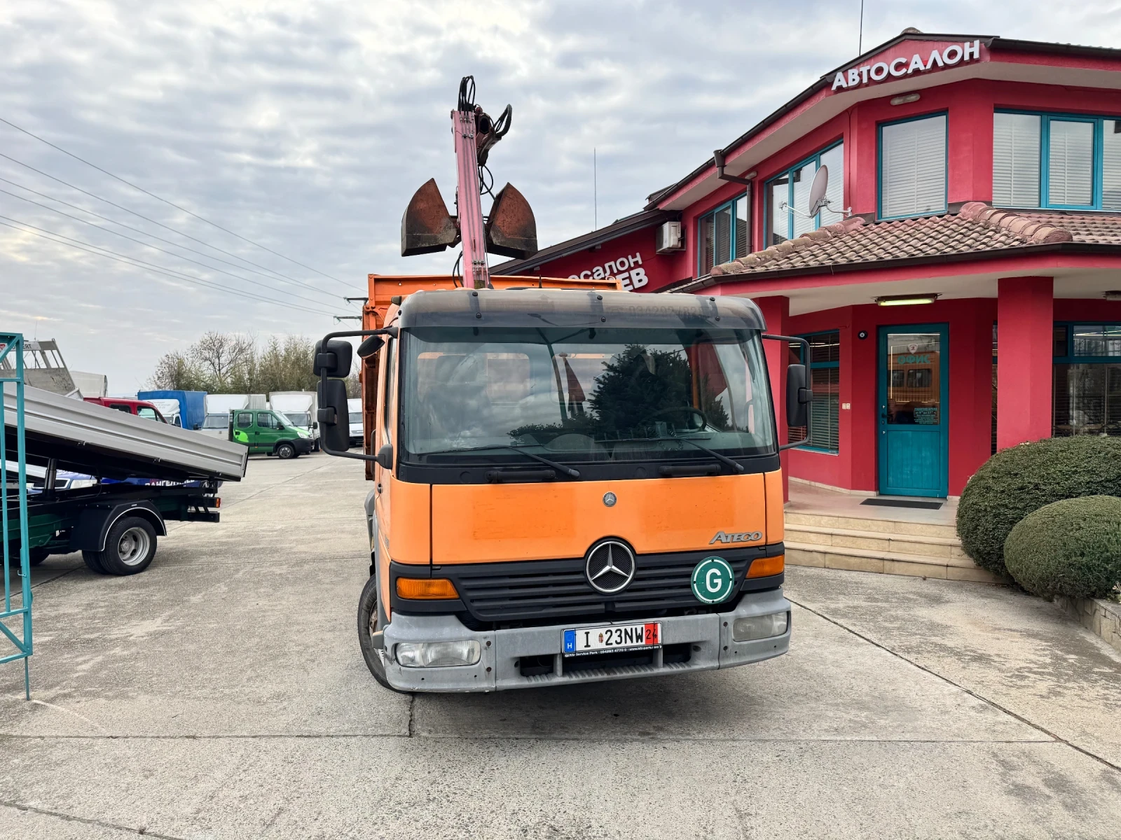 Mercedes-Benz Atego 818 - изображение 2