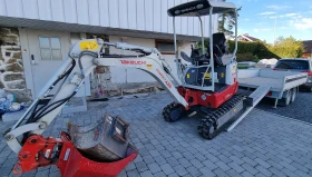 Багер Takeuchi TB215R , снимка 1