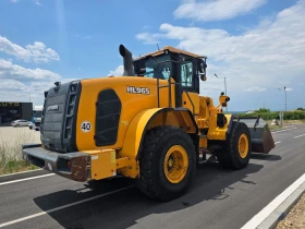 ����� �� �������� �� ����� ������� Hyundai HL 965