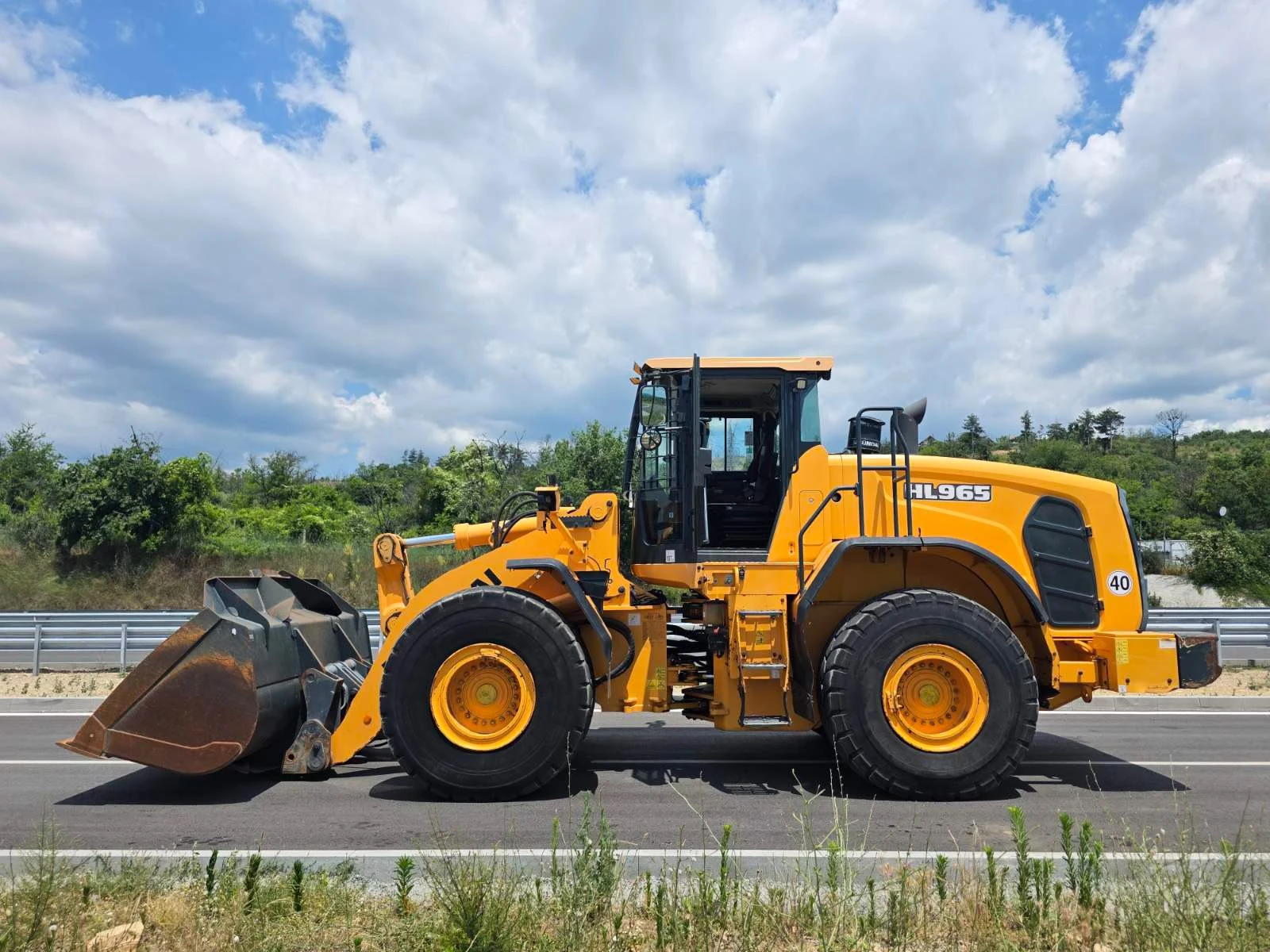 Челен товарач Hyundai HL 965, снимка 2 - Индустриална техника - 54734927