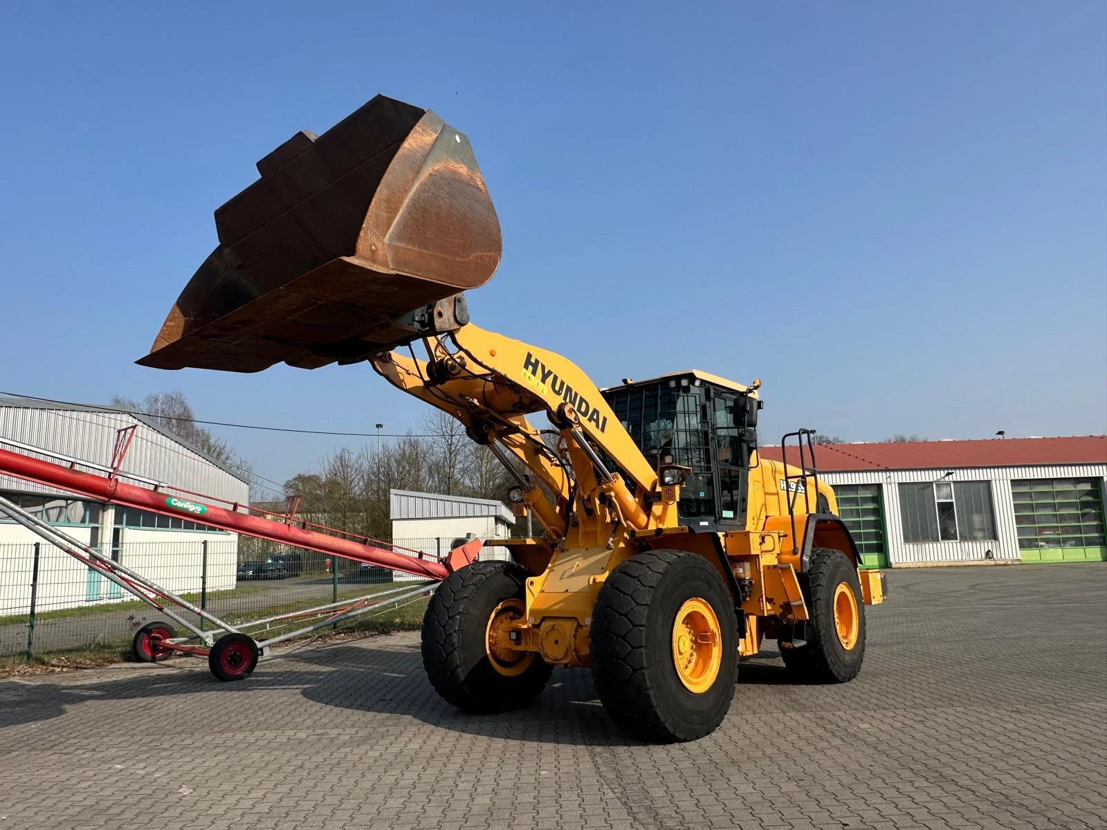 ����� ������� Hyundai HL 965 | Mobile.bg � ����������� 1