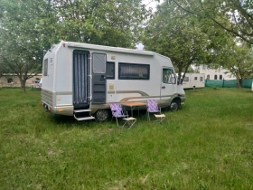  Laika | Mobile.bg    12