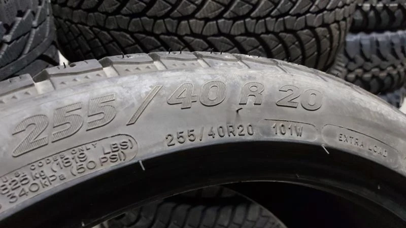 Гуми Зимни 285/35R20, снимка 13 - Гуми и джанти - 28772234