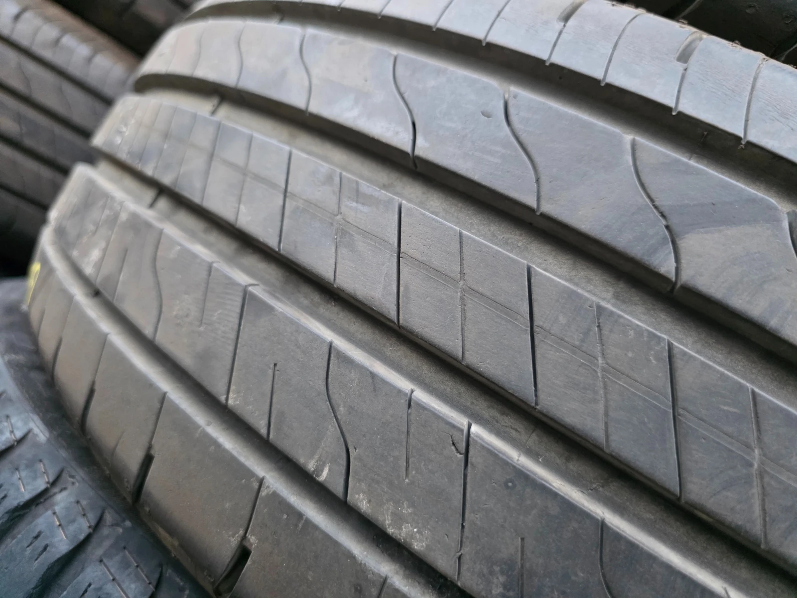 Гуми Летни 225/60R17, снимка 3 - Гуми и джанти - 53981213