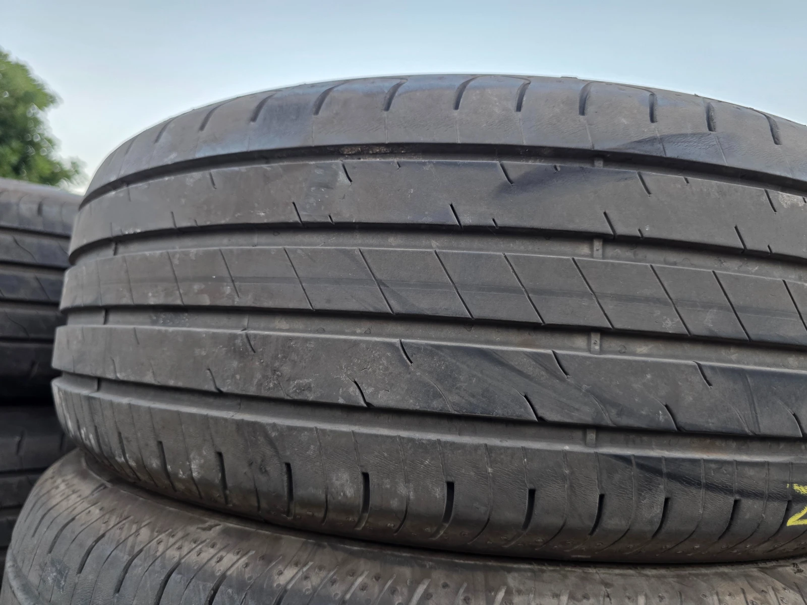 Гуми Летни 225/60R17, снимка 5 - Гуми и джанти - 53981213