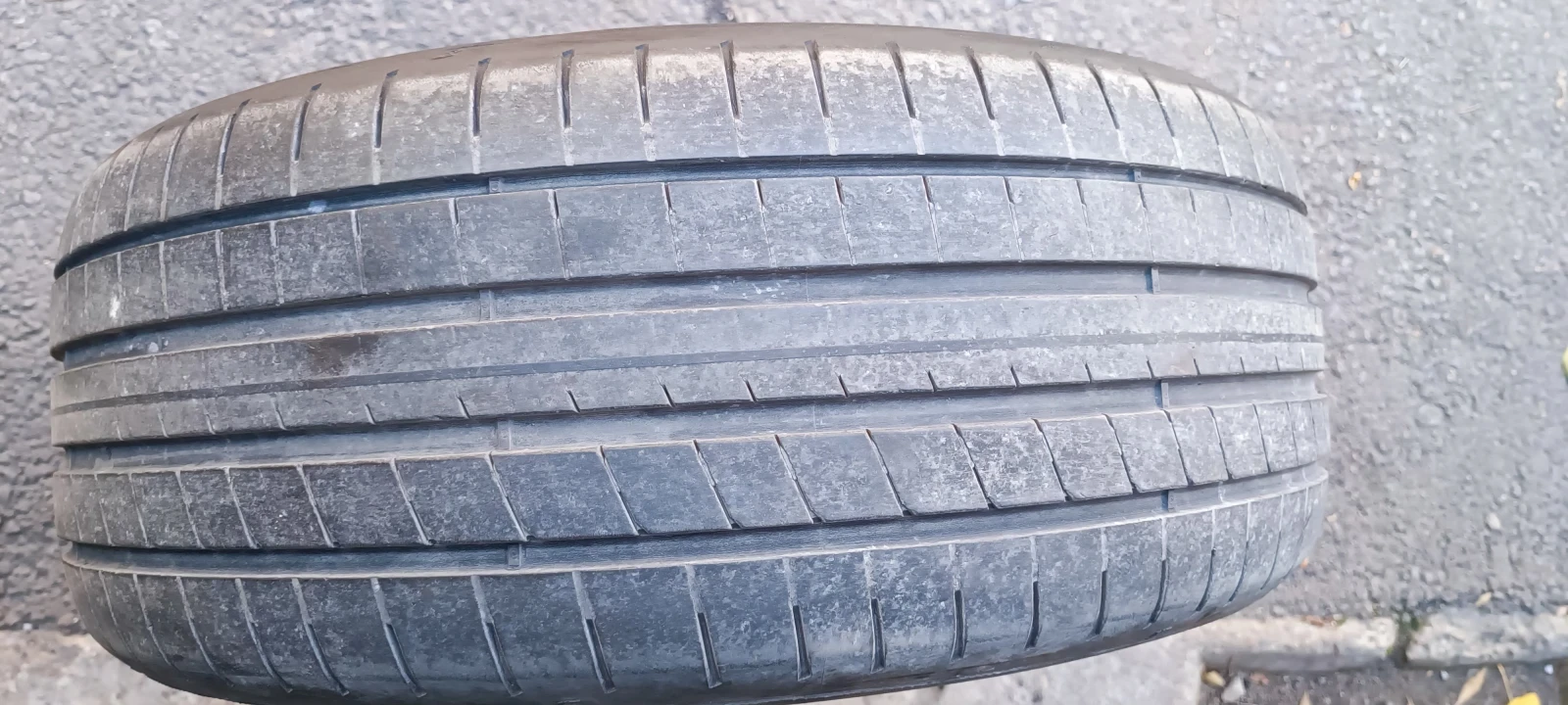 Гуми Летни 225/50R17, снимка 5 - Гуми и джанти - 54043912