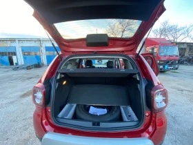 Dacia Duster 1.3 Т 150ps 4x4 360 камери Климатроник кожа, снимка 16