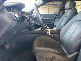Audi E-Tron Premium Plus, снимка 7