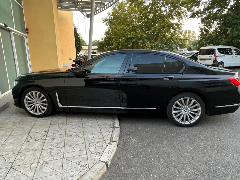 BMW 740, снимка 5 - Автомобили и джипове - 48447186