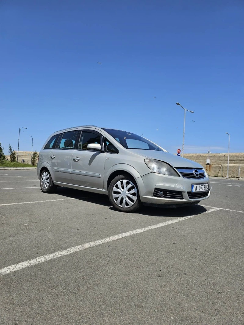 Opel Zafira B, снимка 1 - Автомобили и джипове - 48099137