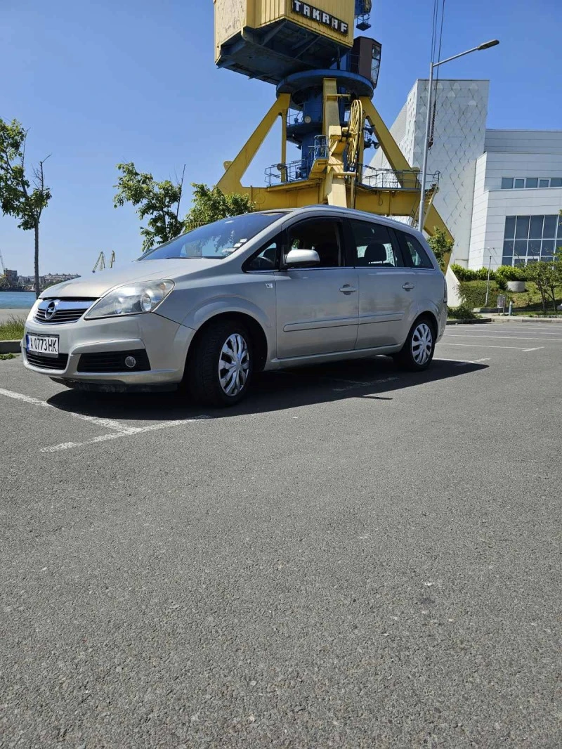 Opel Zafira B, снимка 8 - Автомобили и джипове - 48099137