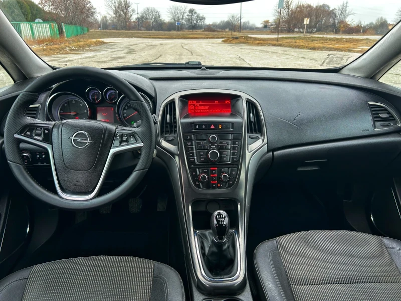 Opel Astra 1.7 CDTI COSMO ТОП СЪСТОЯНИЕ!, снимка 11 - Автомобили и джипове - 48223799