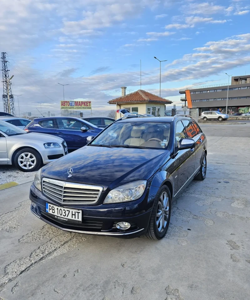 Mercedes-Benz C 320, снимка 1 - Автомобили и джипове - 48805016