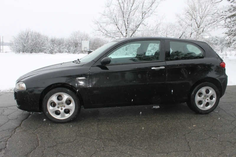 Alfa Romeo 147 144000км.Италия, снимка 4 - Автомобили и джипове - 49181567