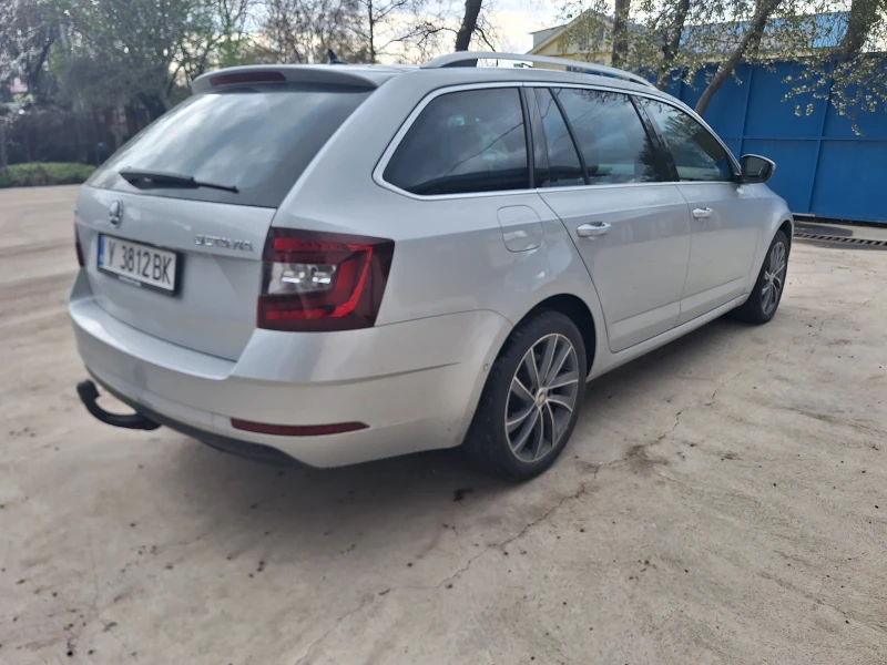 Skoda Octavia, снимка 9 - Автомобили и джипове - 52830857