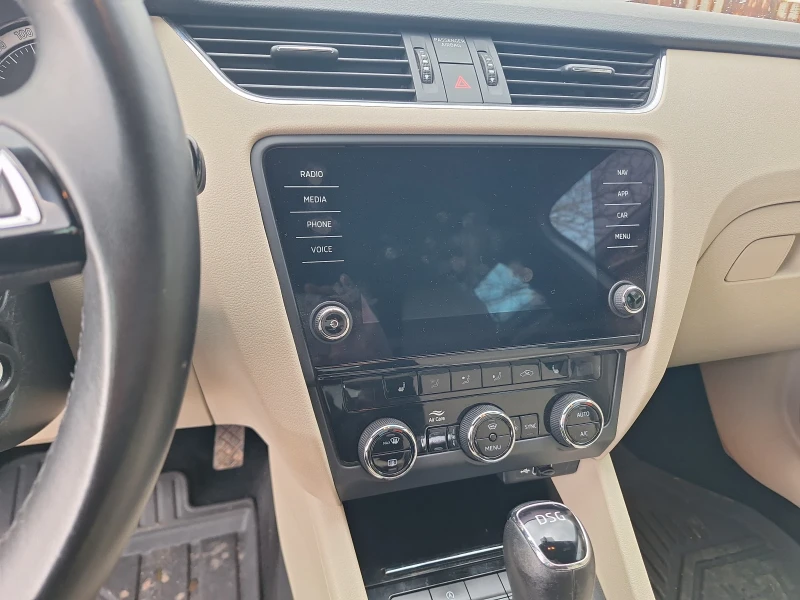 Skoda Octavia, снимка 10 - Автомобили и джипове - 52830857