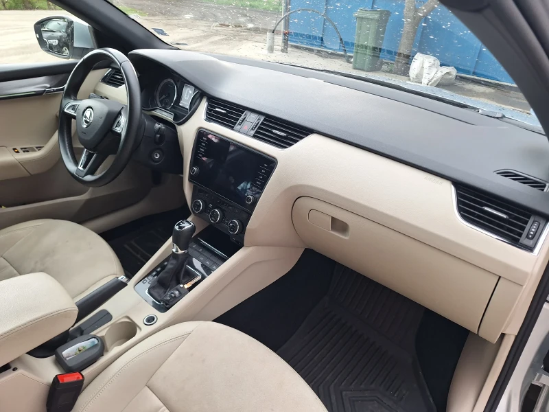 Skoda Octavia, снимка 11 - Автомобили и джипове - 52830857