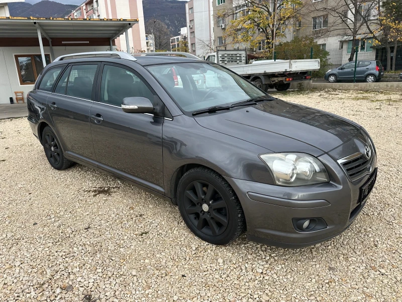 Toyota Avensis 2.2D4D//150К.С//FACELIFT//6SPEED, снимка 8 - Автомобили и джипове - 52474472