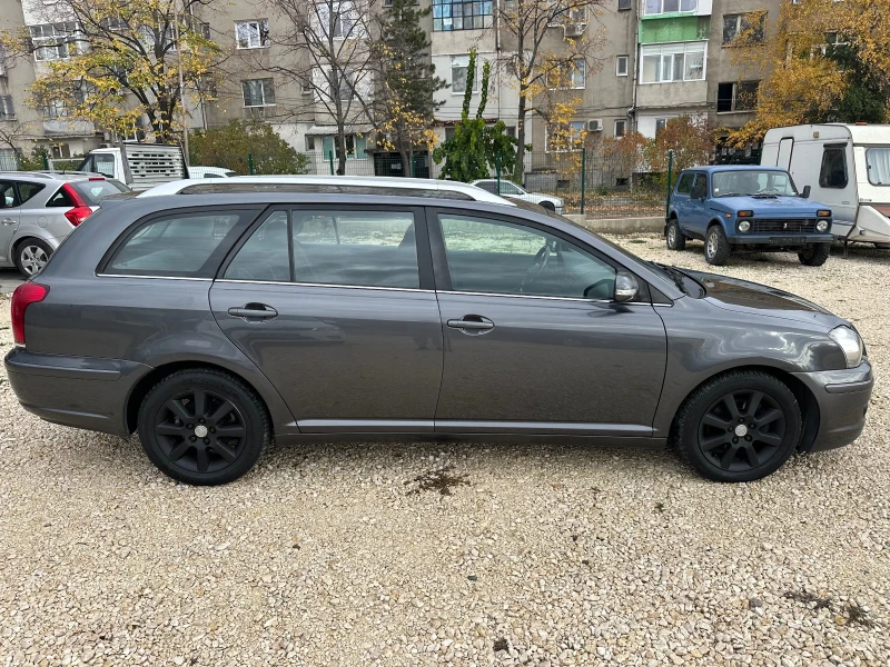 Toyota Avensis 2.2D4D//150К.С//FACELIFT//6SPEED, снимка 7 - Автомобили и джипове - 52474472
