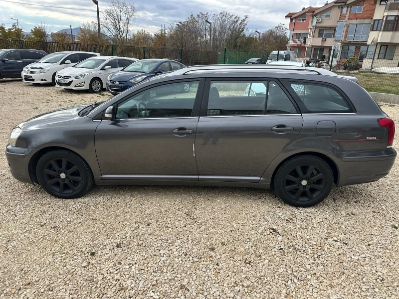 Toyota Avensis 2.2D4D//150К.С//FACELIFT//6SPEED, снимка 3 - Автомобили и джипове - 52474472