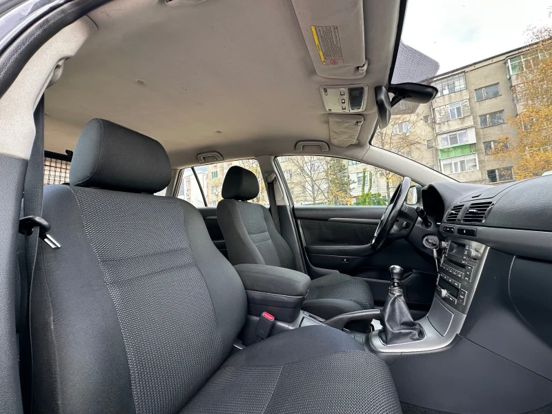 Toyota Avensis 2.2D4D//150К.С//FACELIFT//6SPEED, снимка 14 - Автомобили и джипове - 52474472