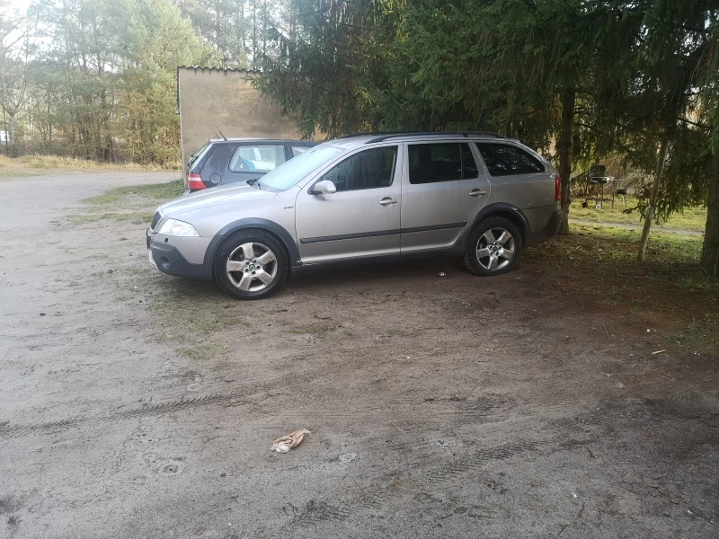 Skoda Octavia Ckaut 4?4, снимка 2 - Автомобили и джипове - 53053294
