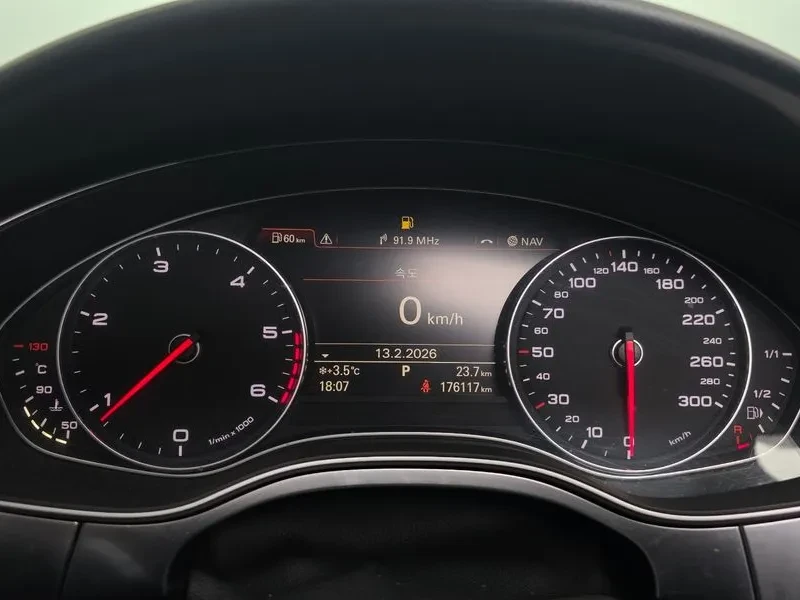 Audi A6 3.0 TDI Quattro, снимка 8 - Автомобили и джипове - 54560691