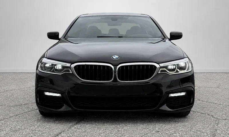 BMW 540 M-Pack/ xDrive/ Цена до България, снимка 2 - Автомобили и джипове - 55341388