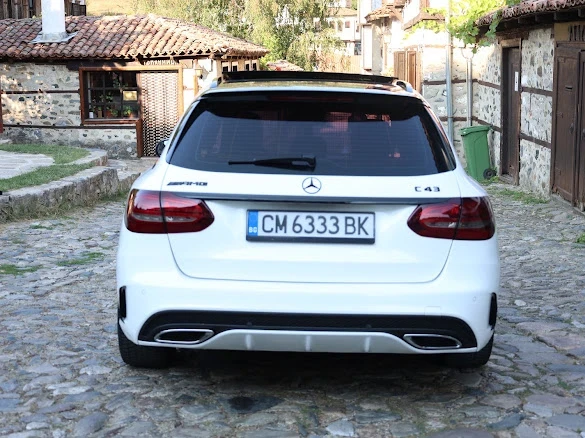 Mercedes-Benz C 220 AMG PREMIUM NIGHT PACK , снимка 4 - Автомобили и джипове - 55743430
