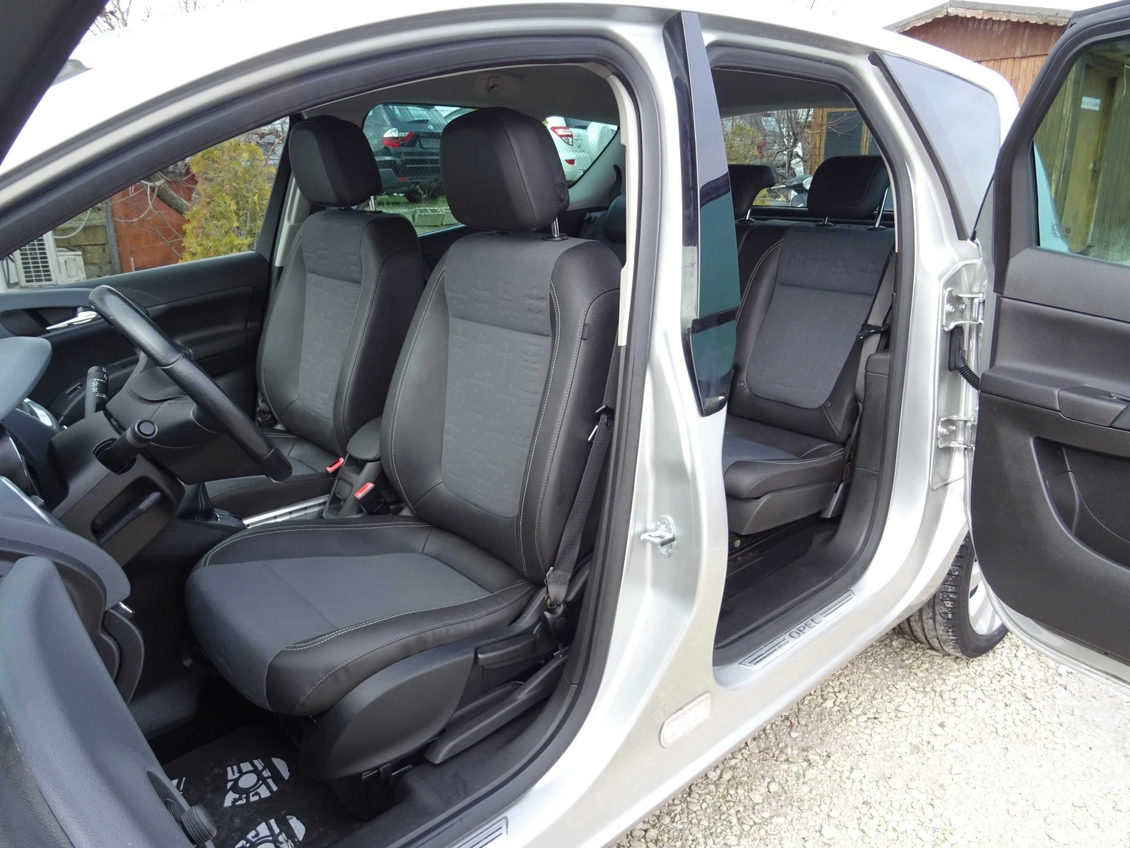 Opel Meriva 1.4 Turbo 120kc 5. Cosmo | Mobile.bg   11