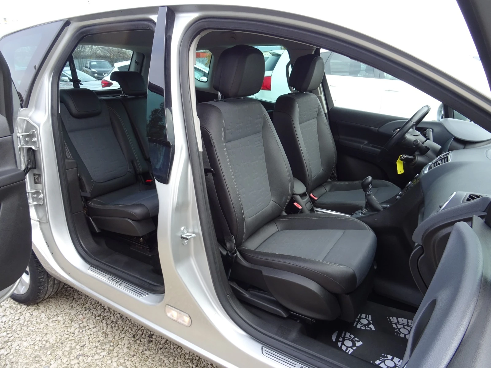 Opel Meriva 1.4 Turbo 120kc 5. Cosmo | Mobile.bg   15